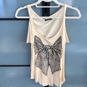 Lauren Moshi cold shoulder top